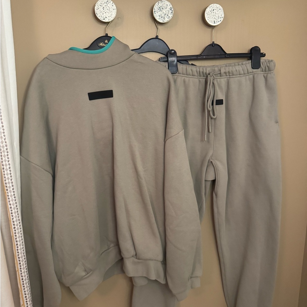 Essentials Men's Beige Hoodie and Sweatpants Set